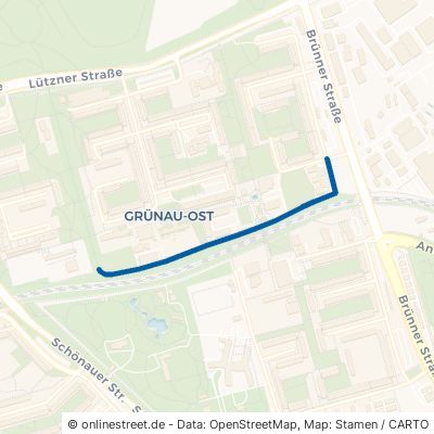 Am Übergang Leipzig Grünau-Ost 