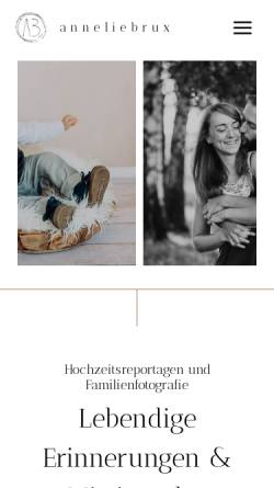 Brux, Annelie