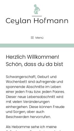 Hebamme Ceylan Hofmann